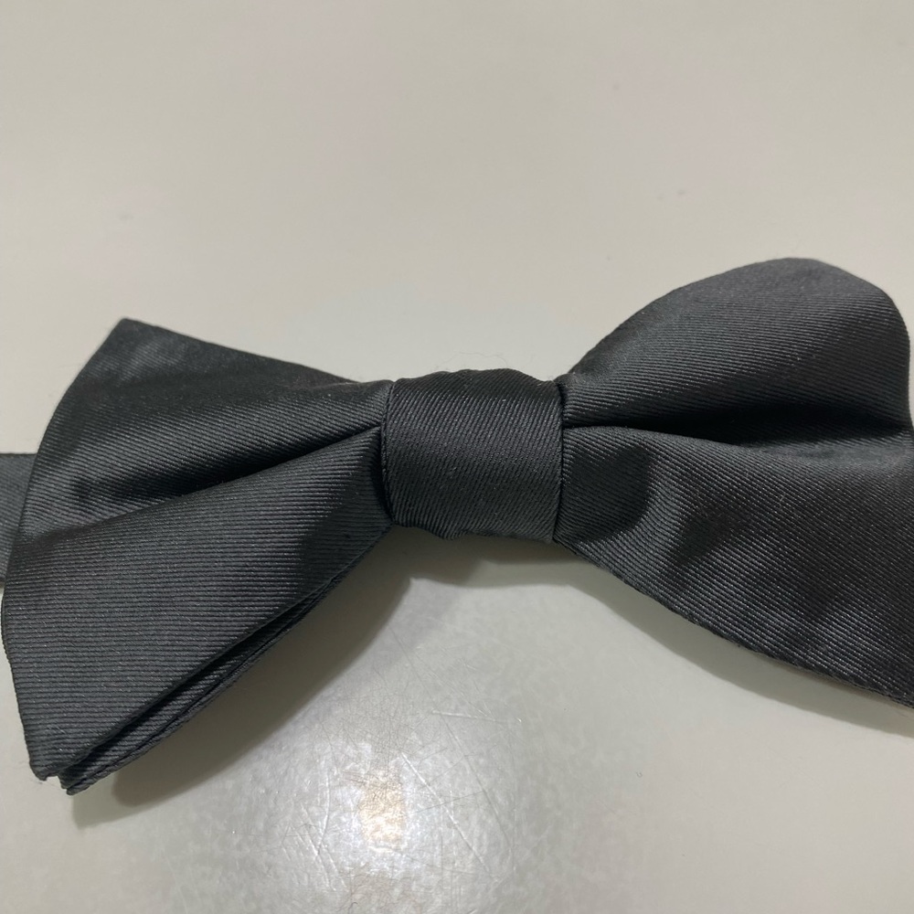 Express Classic Black Bow Tie